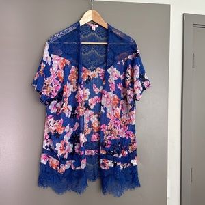 NWOT Candies Floral & Lace Top, S